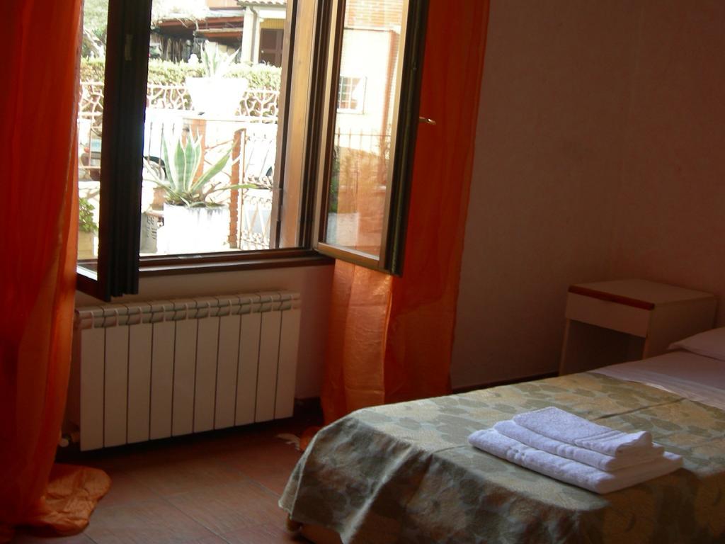 Vacanze Deaf Roma Ngoại thất bức ảnh